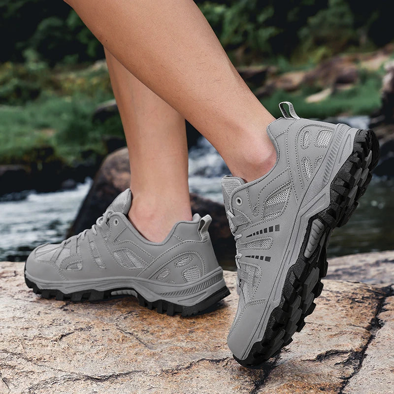 Hiking Shoes Women Shock-absorbing Lace-up Outdoor Low-top Men Shoes Comfortable Flat Breathable Casual Sneakers Men