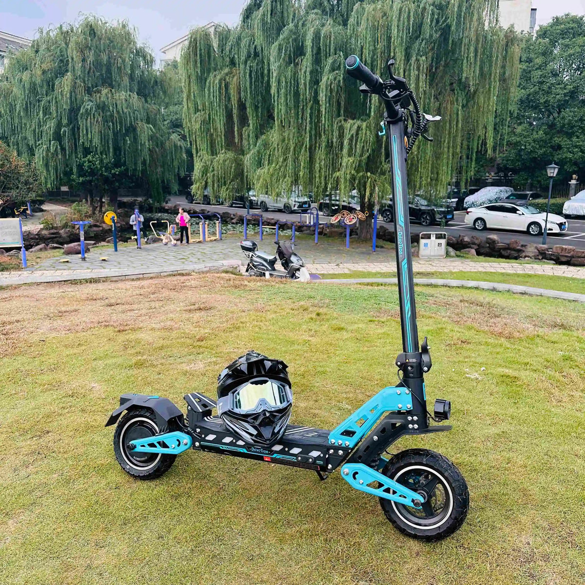 31mph 50kmh Double Absorber Brake Powerful Off-road Adult Big 48V 10inch Tires Adult Electric Scooter