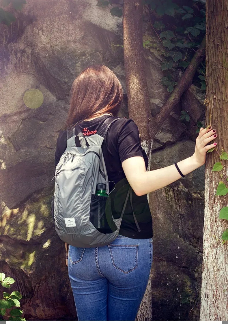 Backpack 18L Black Ultralight Outdoor Waterproof Folding Backpack for Men Women‘s Bag Camping Hiking Shoulder Bag