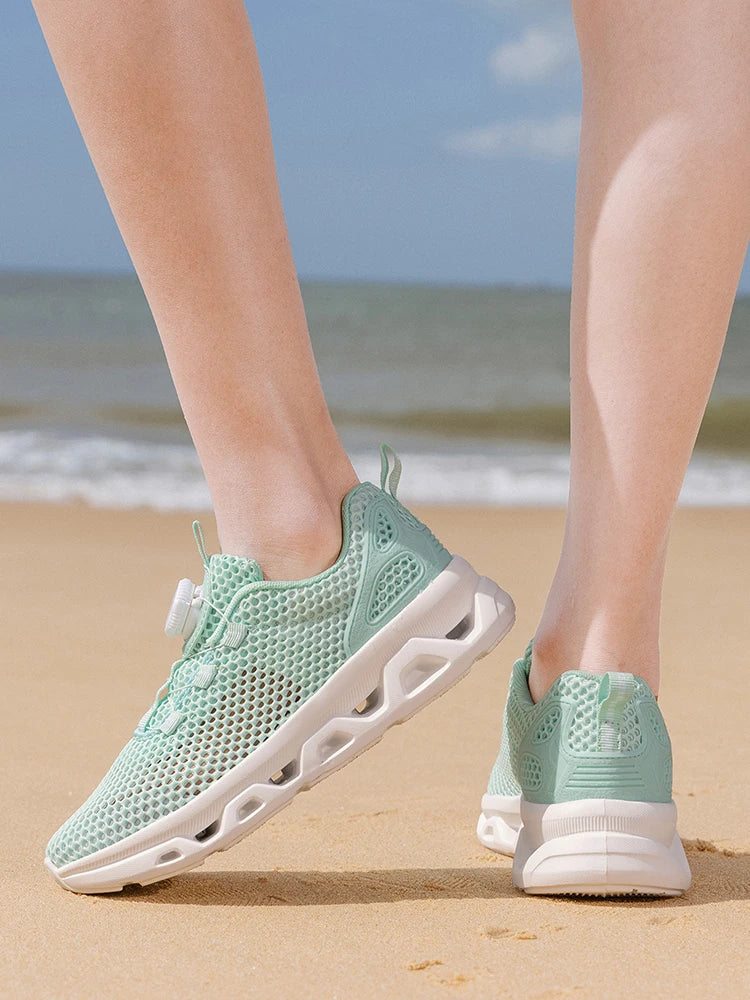Summer Ladies Mesh Breathable Hiking Shoes Wading Upstream Shoes Women's Lightweight and Comfortable Outdoor Leisure Hiking Shoe