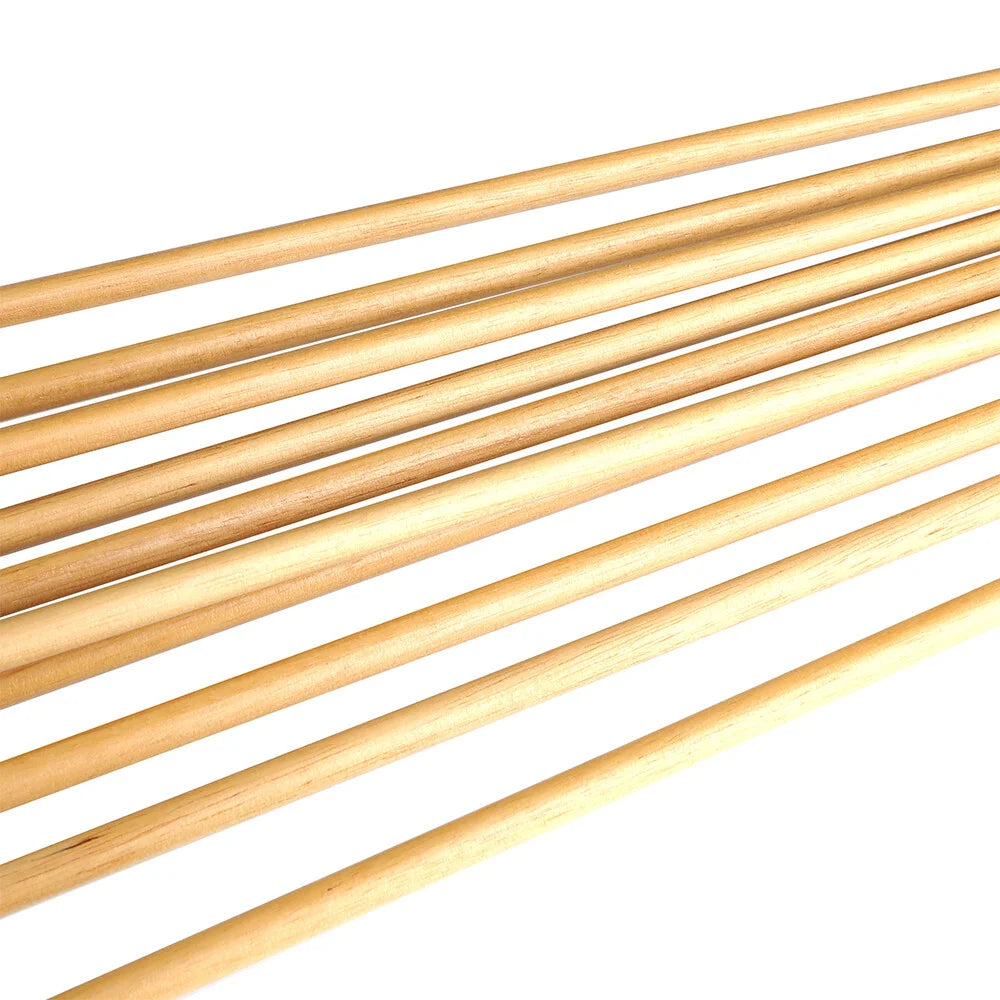 Hunting Arrows 12pcs 31.5inch Handmade Wooden Shaft with 5inch Natural Feathers for Outdoor Shooting Sports