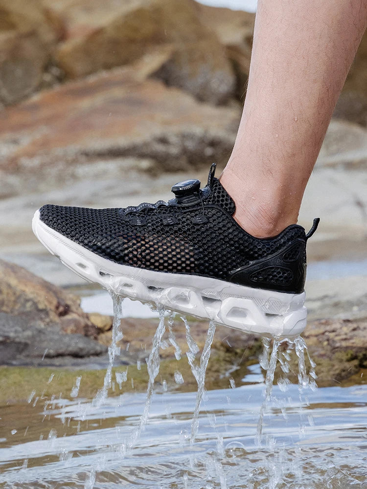 Summer Ladies Mesh Breathable Hiking Shoes Wading Upstream Shoes Women's Lightweight and Comfortable Outdoor Leisure Hiking Shoe