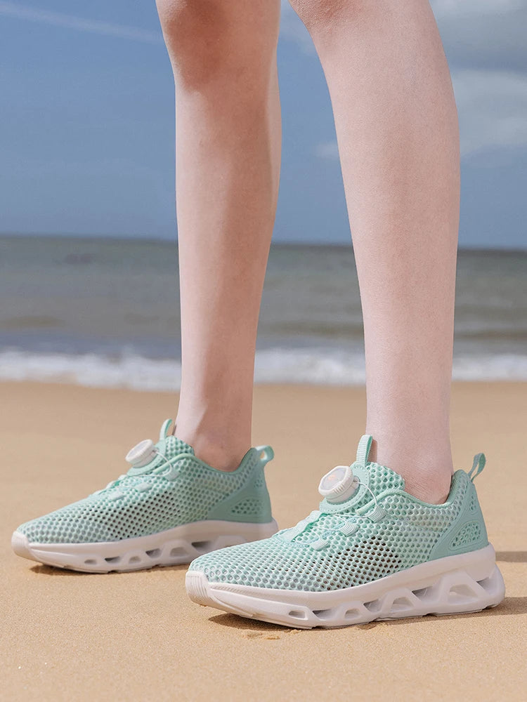 Summer Ladies Mesh Breathable Hiking Shoes Wading Upstream Shoes Women's Lightweight and Comfortable Outdoor Leisure Hiking Shoe