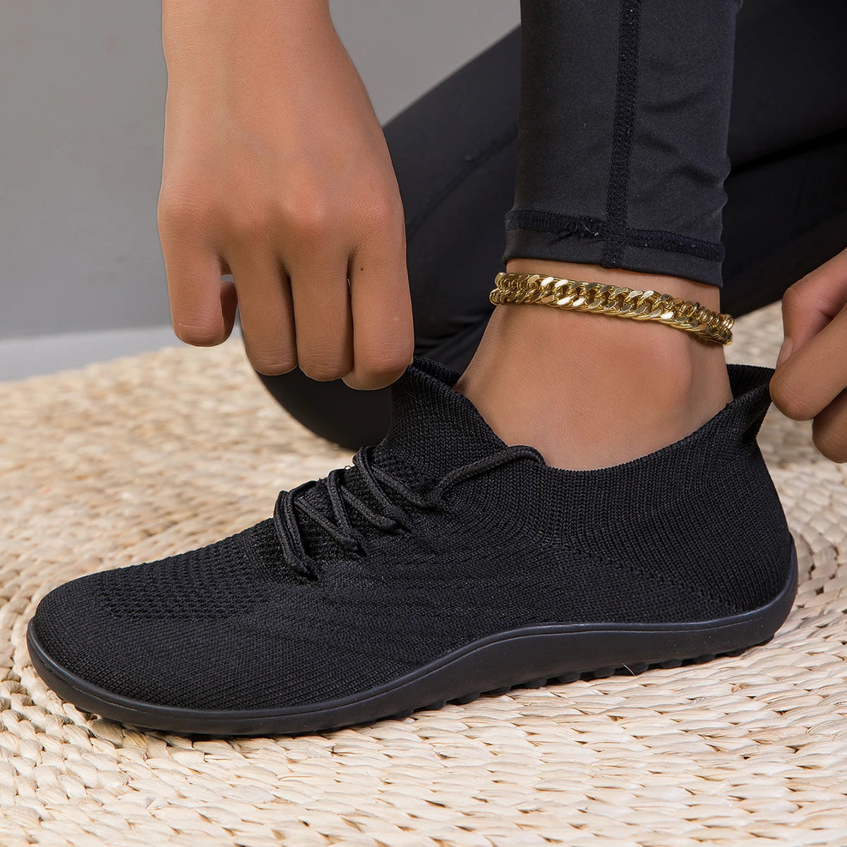 Women Barefoot Wide Fit Sneakers Minimalist Shoes Outdoor Casual Breathable Comfortable Hiking and Mountaineering Shoes Unisex