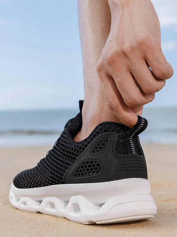 Summer Ladies Mesh Breathable Hiking Shoes Wading Upstream Shoes Women's Lightweight and Comfortable Outdoor Leisure Hiking Shoe